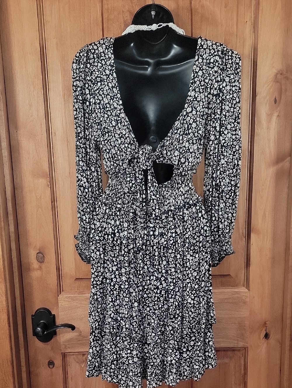 Daisy Explosion Floral Print Dress - Picture 4 of 10
